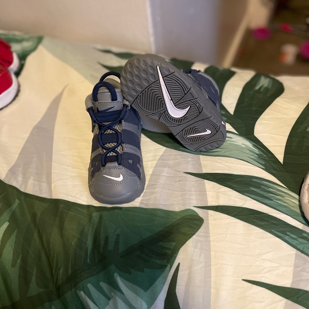 Nike Air uptempo 7c